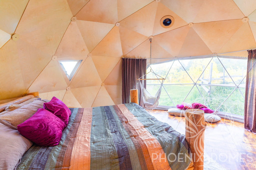 Phoenix Domes 4-Season Deluxe Glamping Package Dome | 20' (6M)