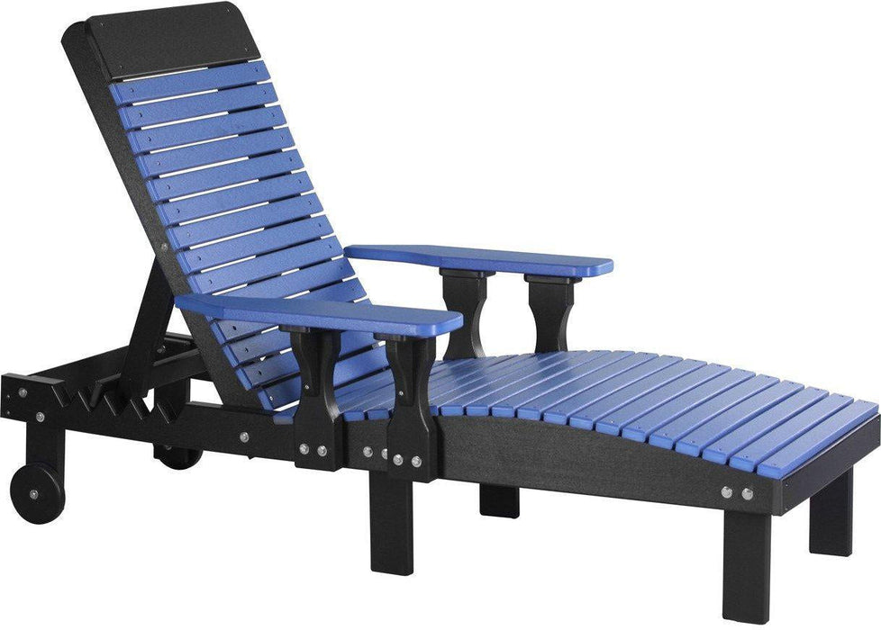 LuxCraft Recycled Plastic Lounge Chair