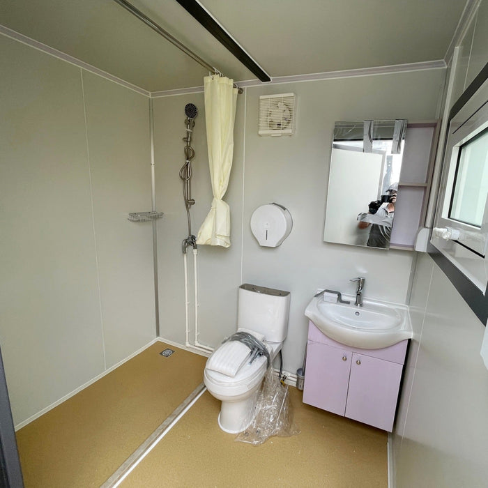 Chery Industrial  Bastone Portable Toilet with Shower Curtain Style