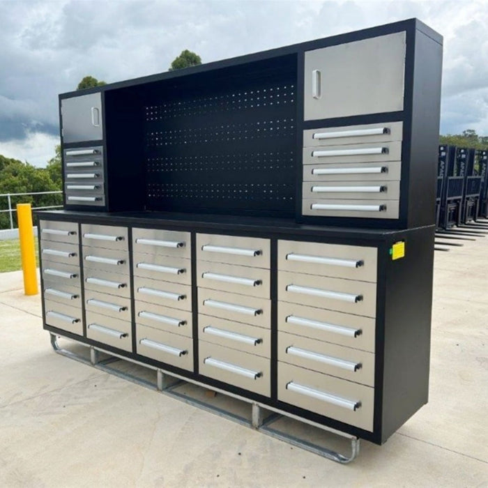 Chery Industrial Steelman 10’ Storage Cabinet with Workbench, 30 Drawers